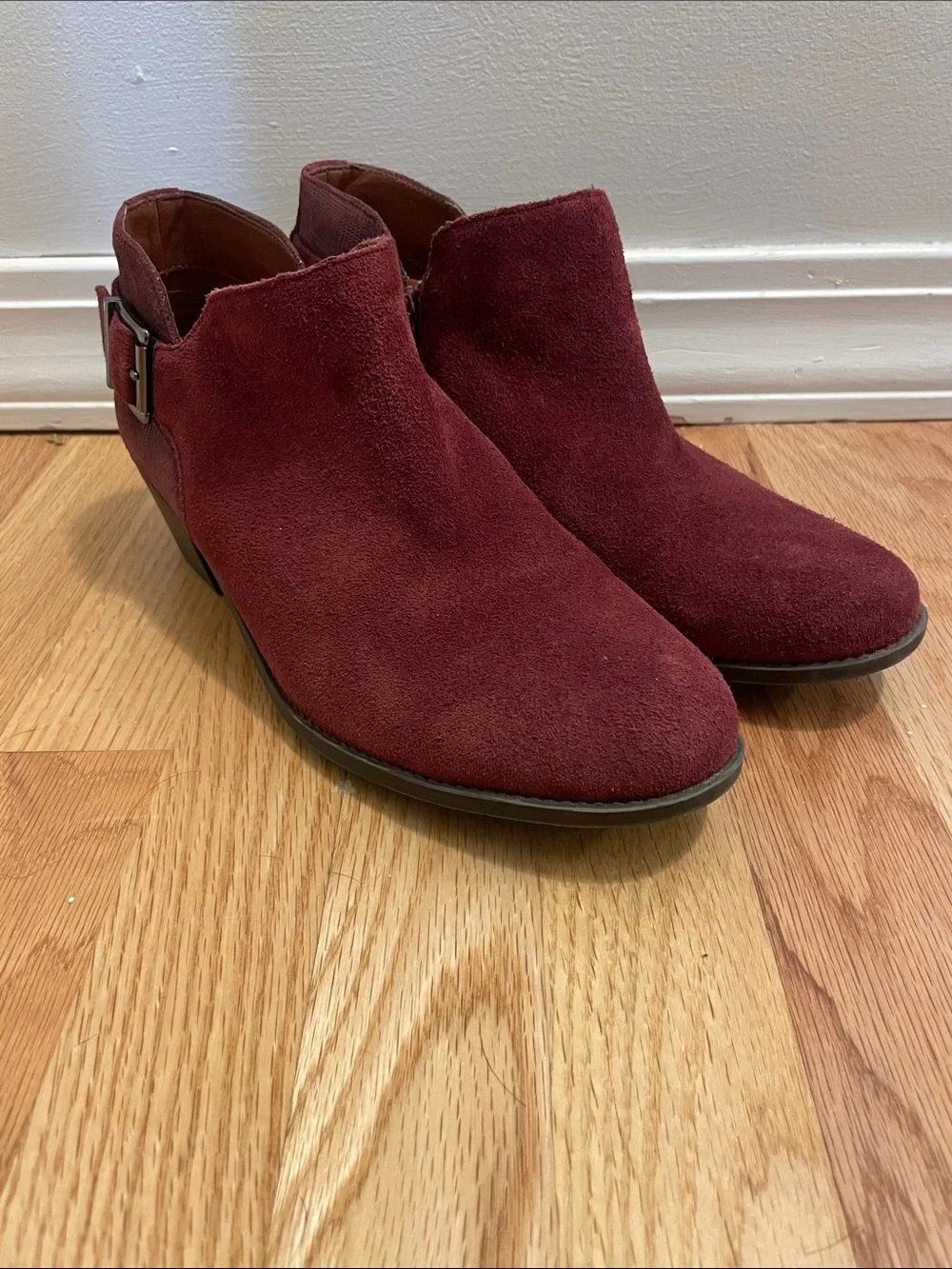 Vionic Burgundy Suede Ankle Booties